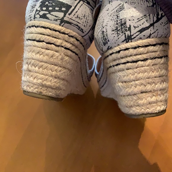 Tom’s EUC 8.5 Wedges - Picture 5 of 9